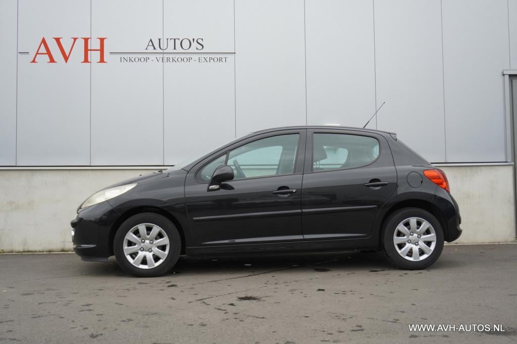 Peugeot 207 1.4-16v xs