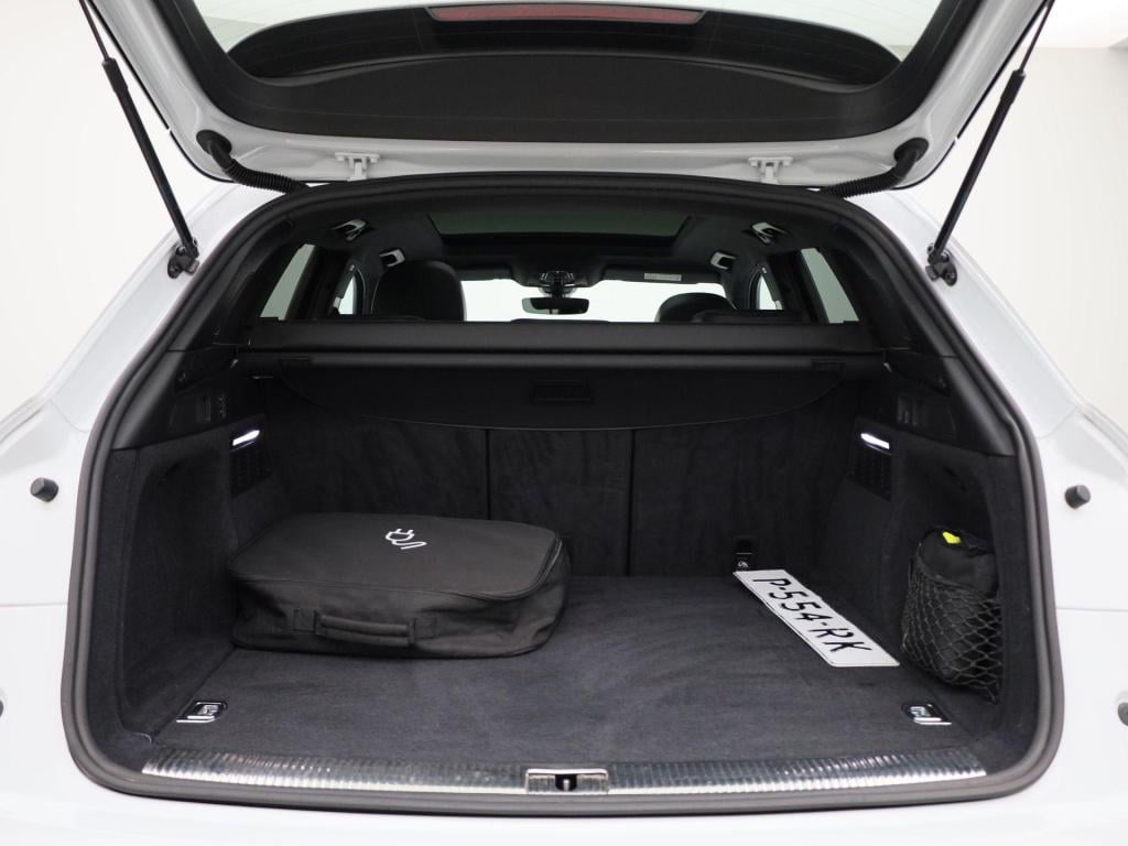 Audi Q5 55 tfsi e quattro competition | s- line | panoramadak | bang & oluf