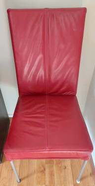 Een rode stoel