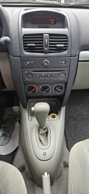 Renault Clio automaat