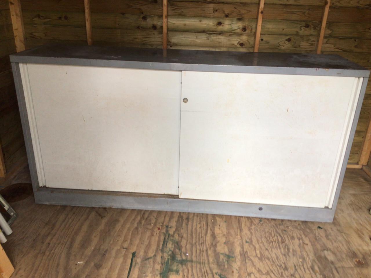 Stalen kast