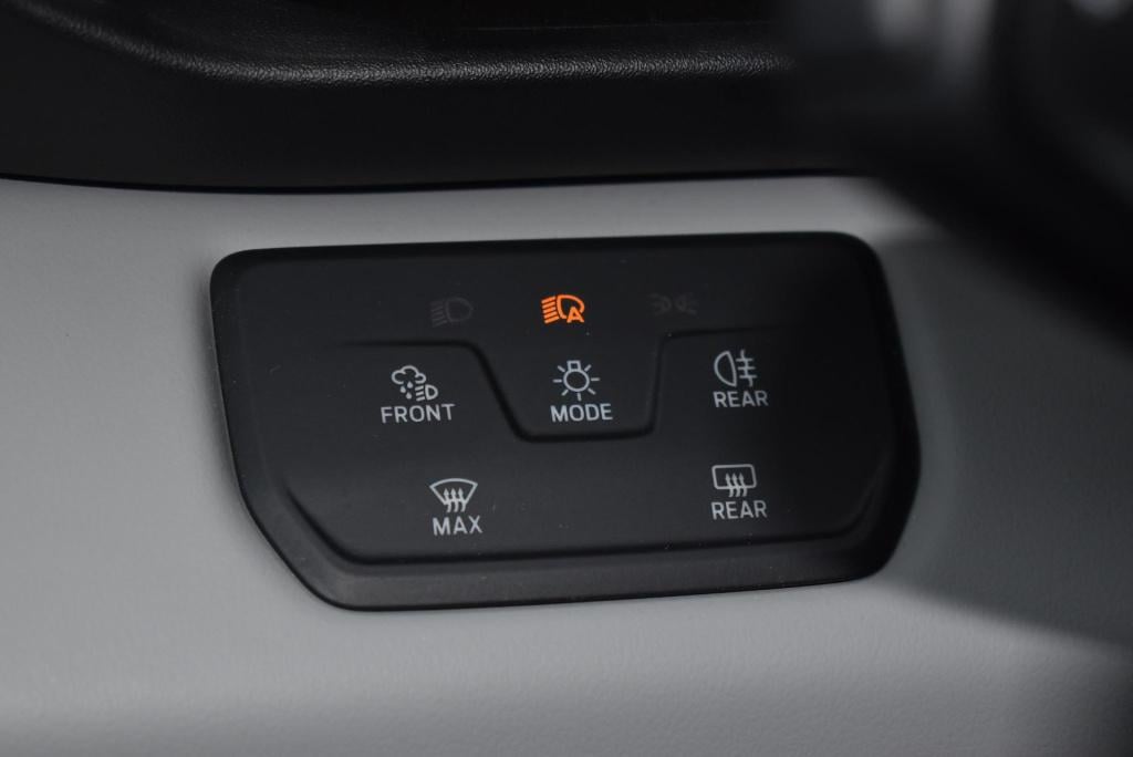 Ford Explorer premium extended range rwd 77 kwh | panoramadak | climate con