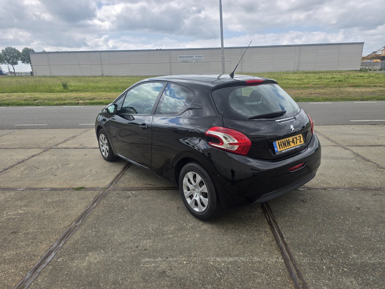 Peugeot 208 1.2 VTi Access [Apk/onderhoud/garantie]