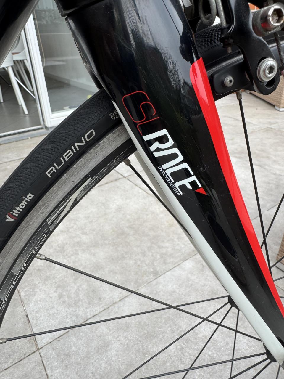 In perfecte staat race fiets Cube Peloton