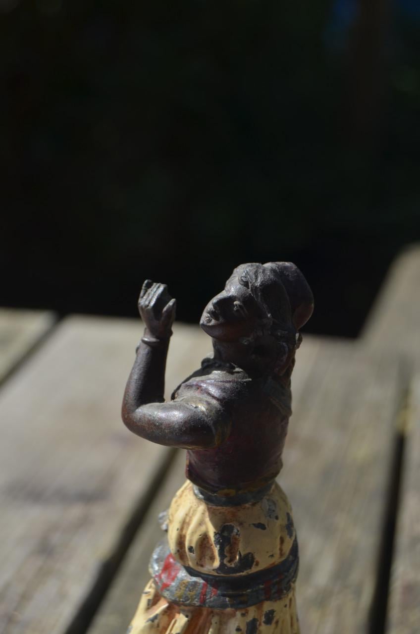 Lief schattig beeldje met een gebrek helaas......