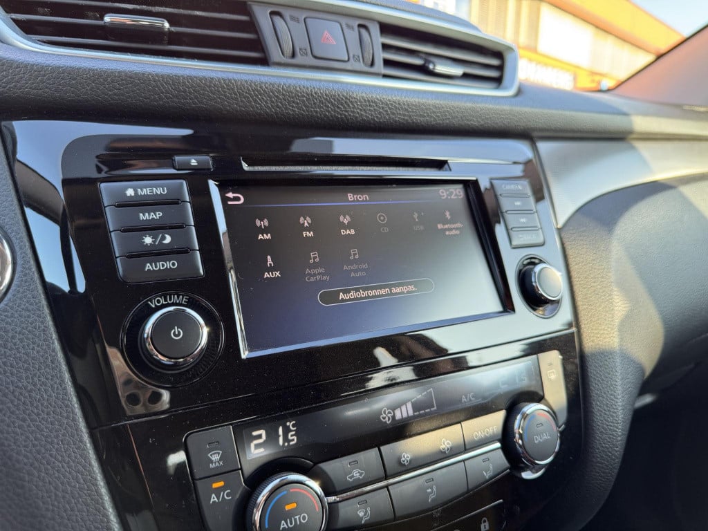 Nissan Qashqai 1.3 dig-t n-motion | panoramadak | apple carplay/android aut