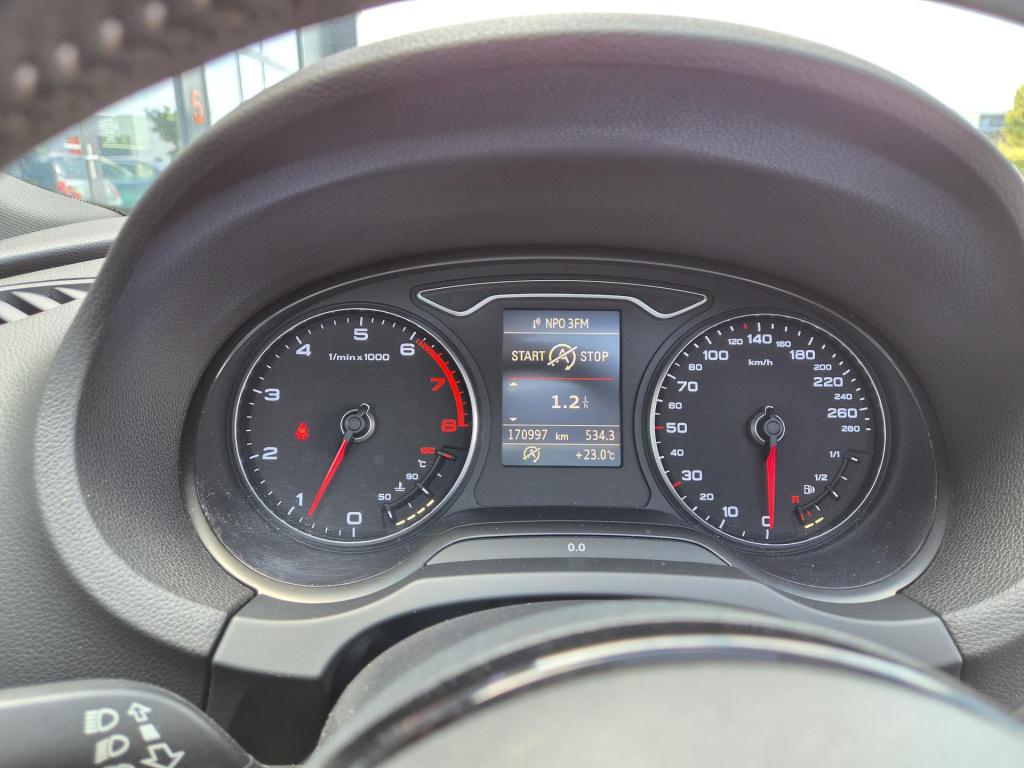 Audi A3 limousine 1.4 tfsi cod ambition pro line s