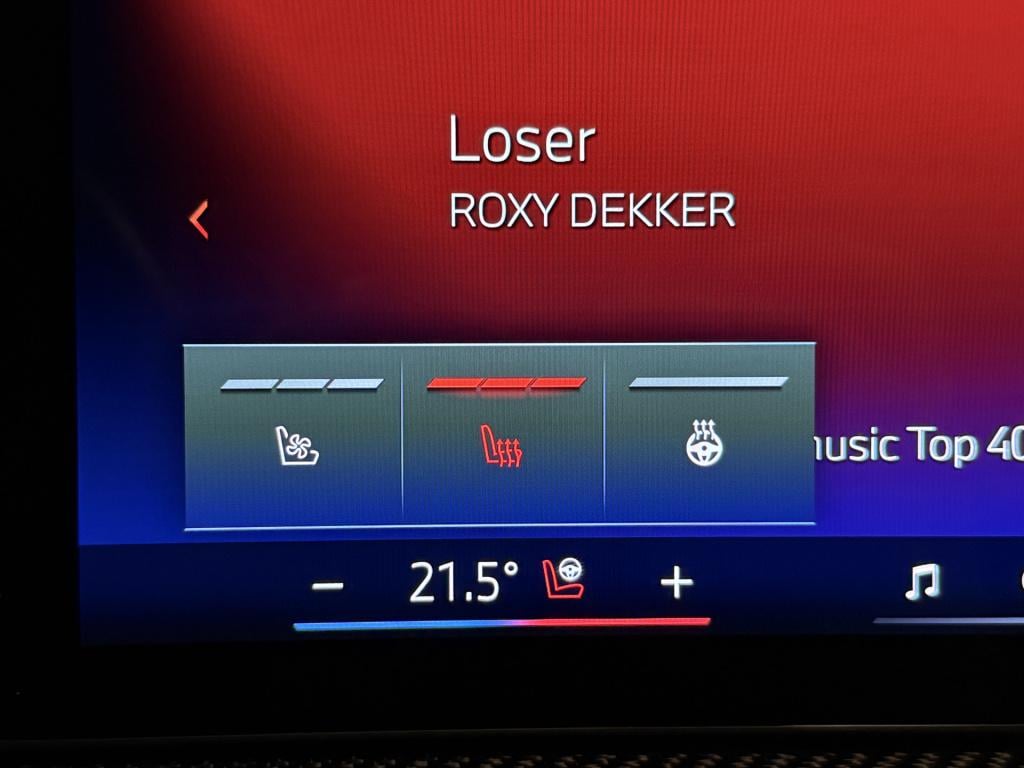 BMW X5 xdrive50e m-sport | carbon | pano | memory | stoelverwarming / verko