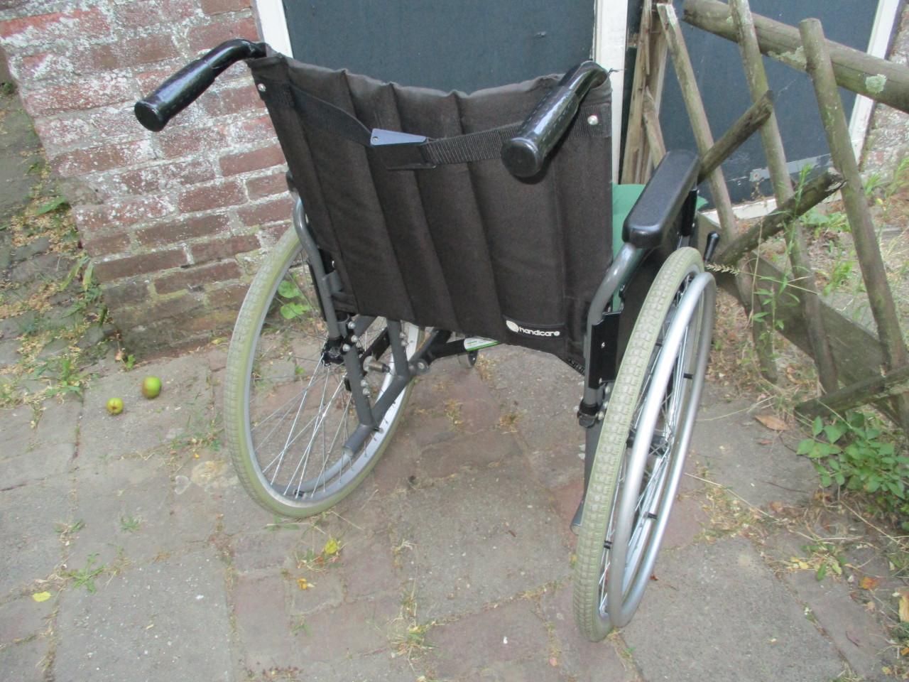 Kwaliteits rolstoel voor grotere en zwaardere mensen (max 160 kg)