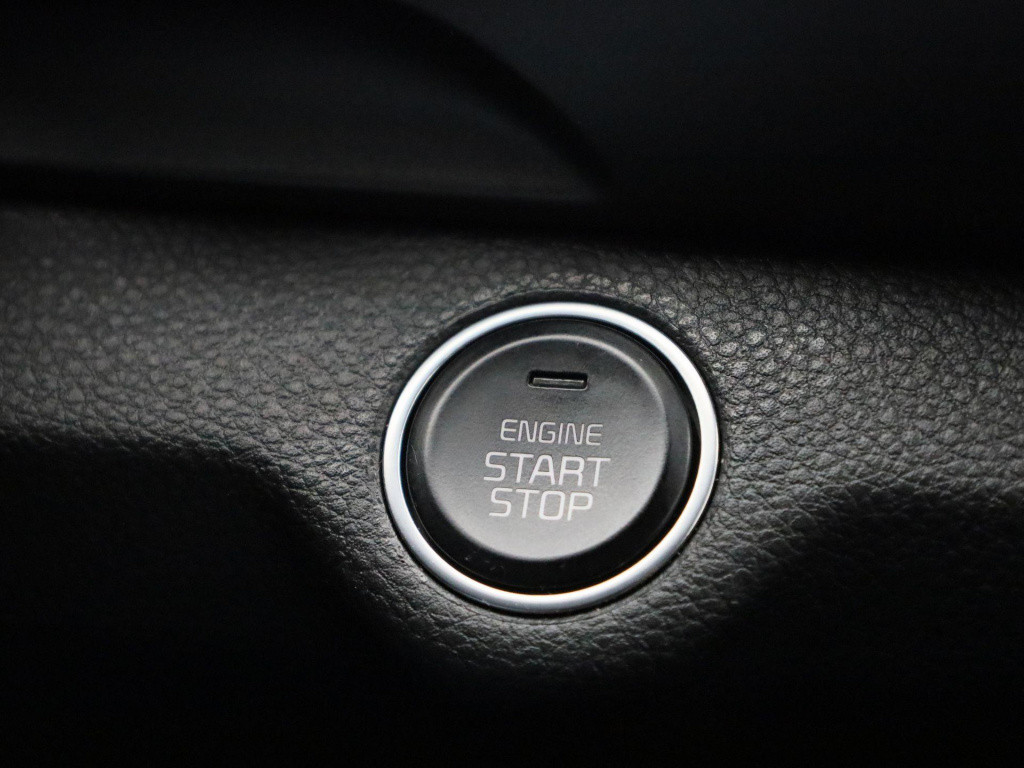 Kia Stonic 1.0 t-gdi mhev dynamicplusline | navigatie | climate control | c