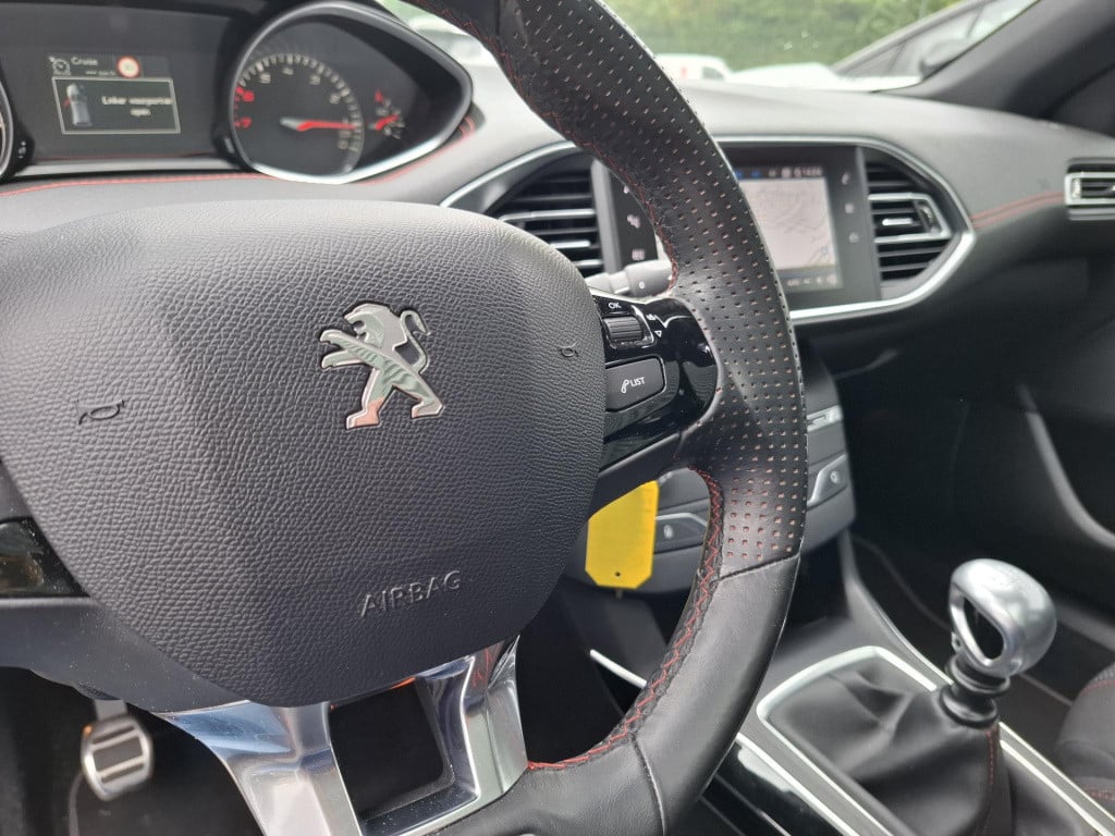 Peugeot 308 sw 130 gt-line pano/nav/cam/lmv