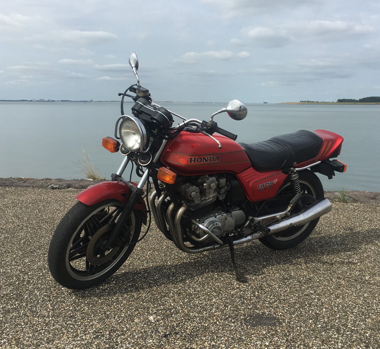Honda bol dor  cb750    1982   -74000 km