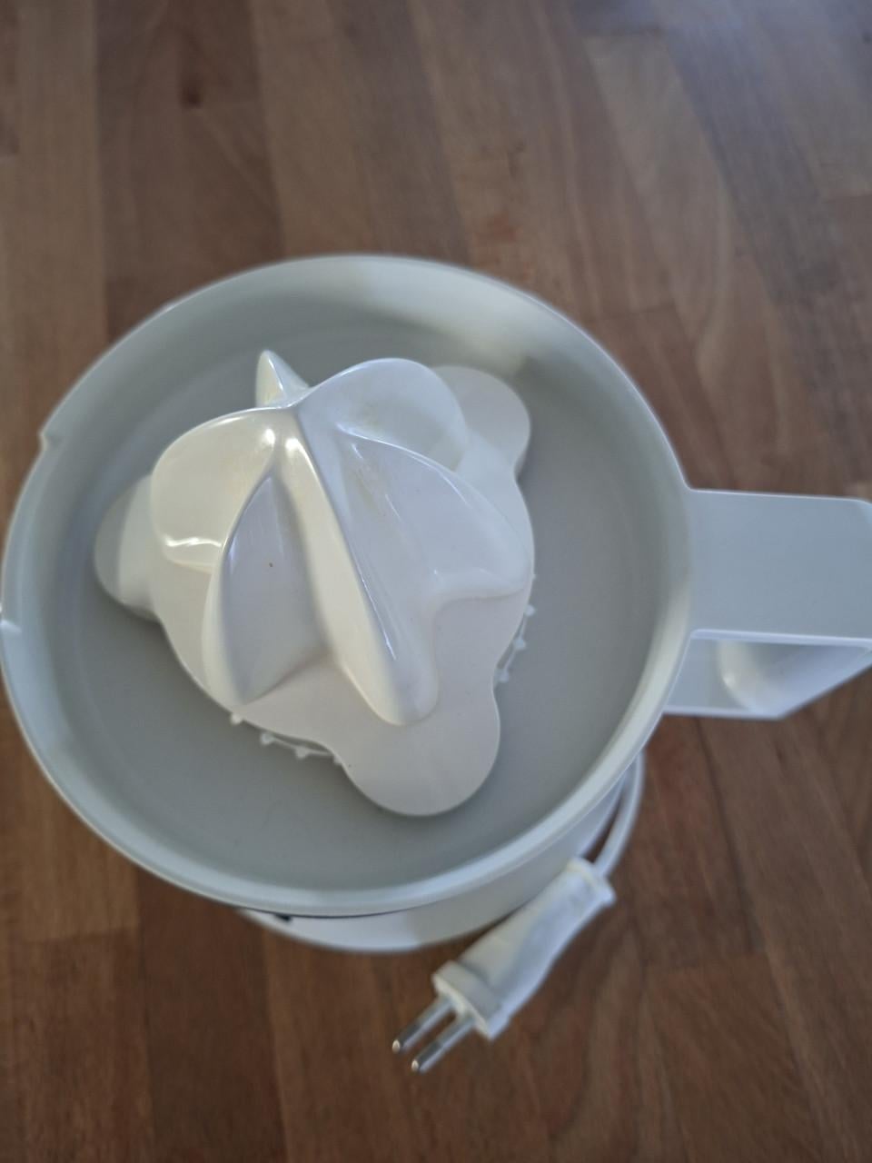 Te koop mooie sinasappel pers