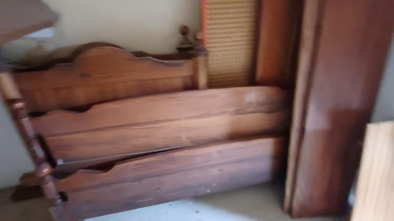 1 persoons antiek  bed