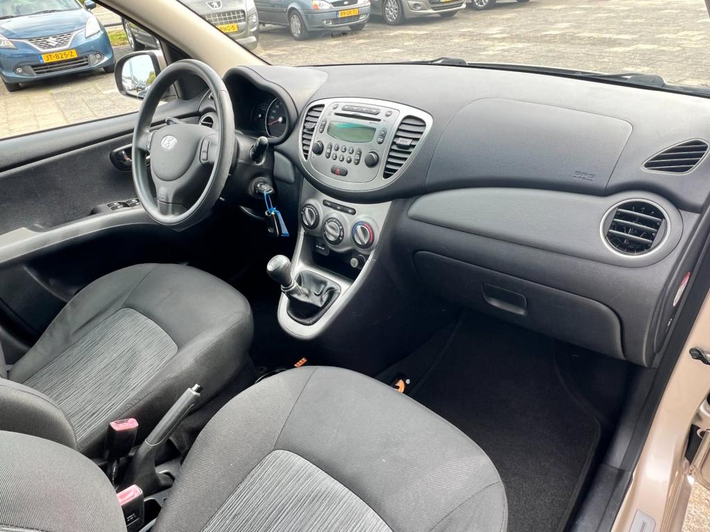 Hyundai I 10 1.2 i-motion cool, airco enz..