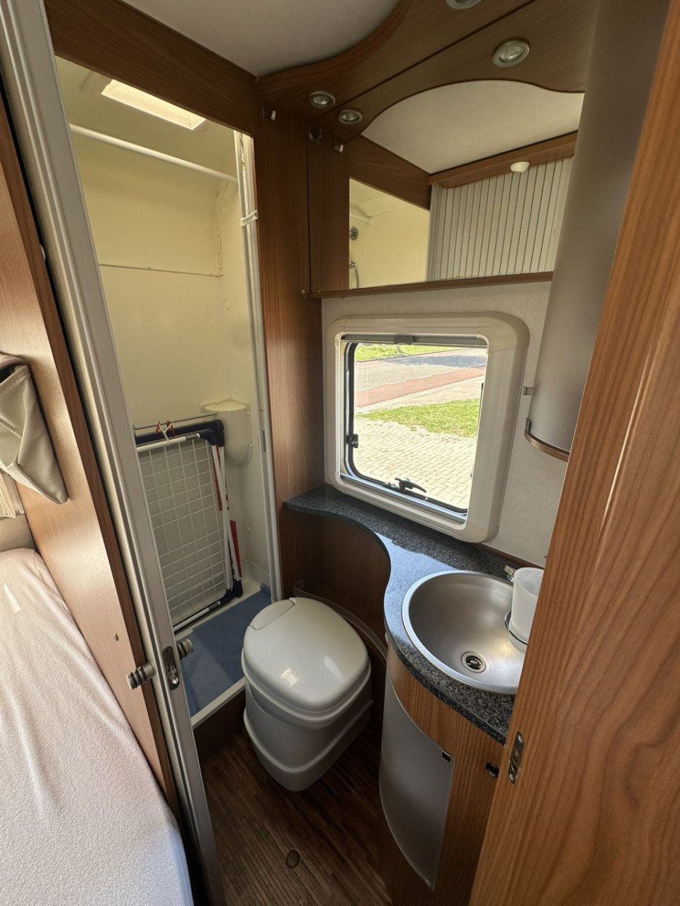 Hymer Onbekend t 654 sl zaterdag camperdag bij zeelandcamper middelburg!