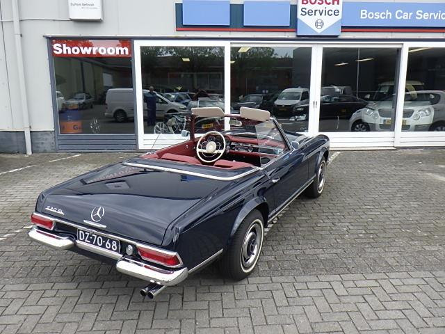 Mercedes-Benz Sl 230sl pagode