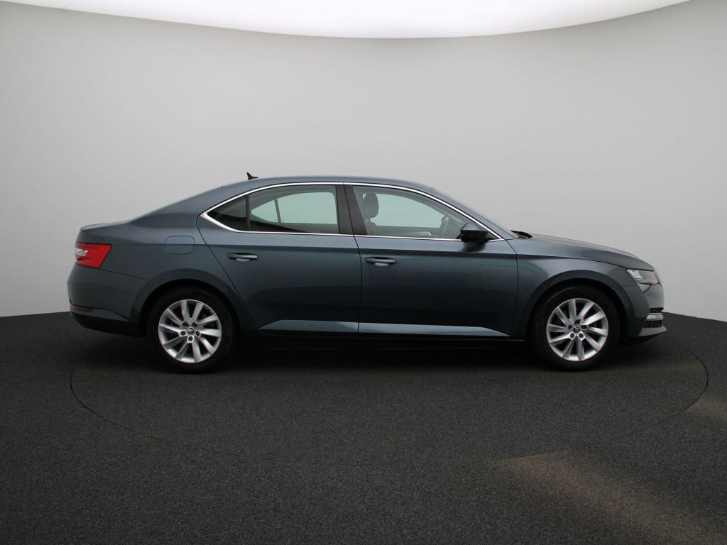Skoda Superb combi 1.4 tsi iv business edition | automaat | navigatie | cam