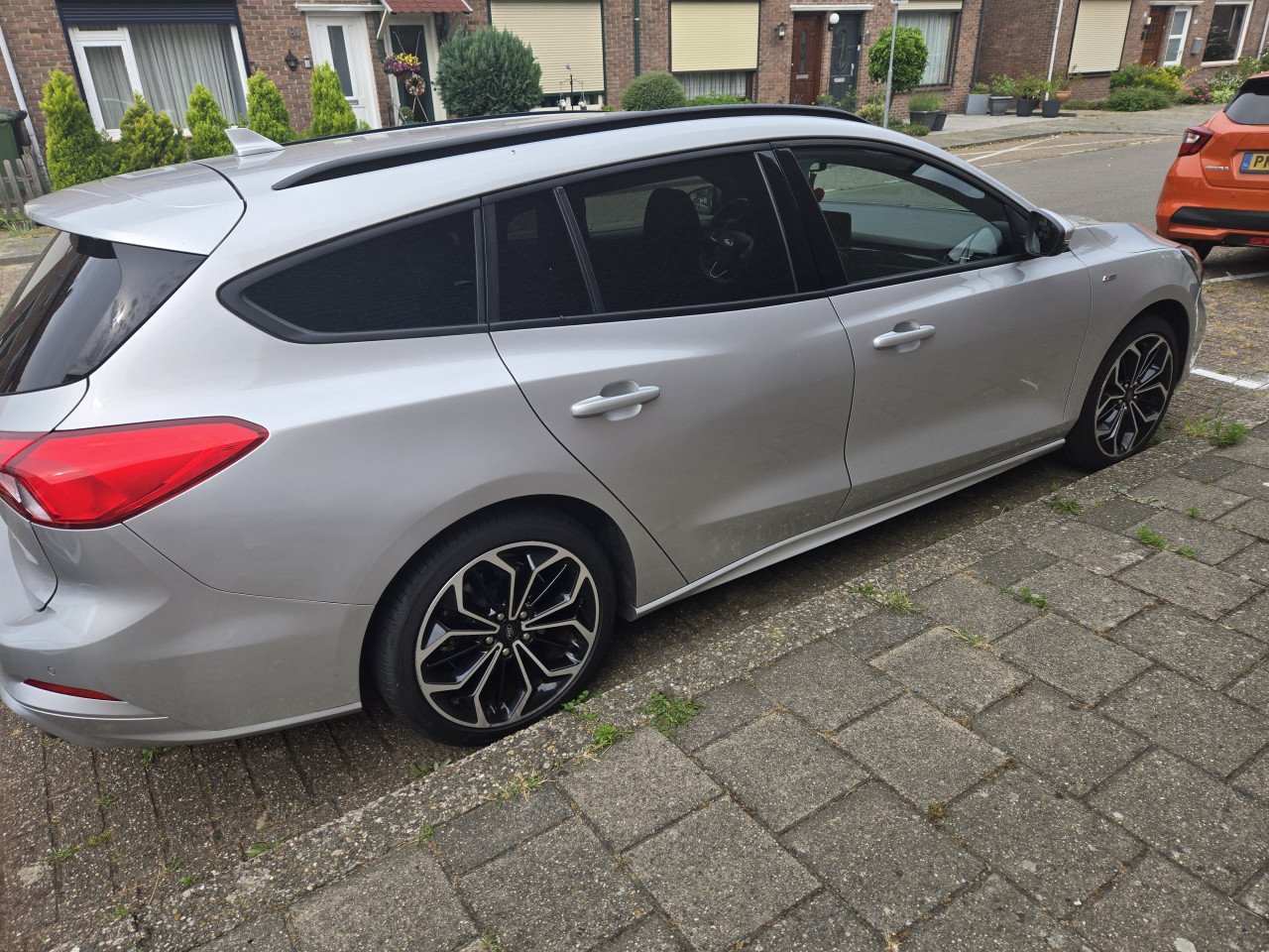 Ford focus wagon 1.0 ecoflex 125 pk st line