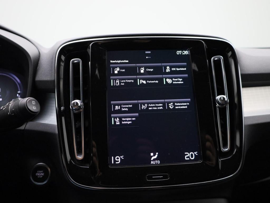 Volvo XC40 1.5 t4 recharge expression | lmv | automaat | elec. achterklep |