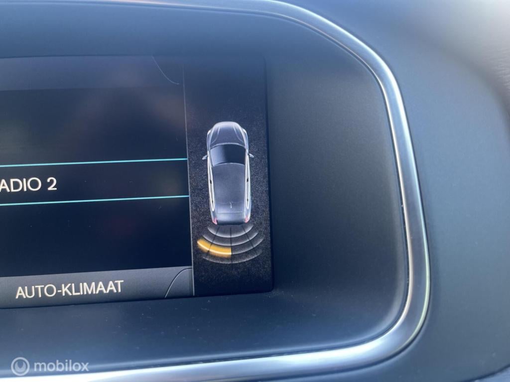 Volvo V40 1.6 t3 momentum