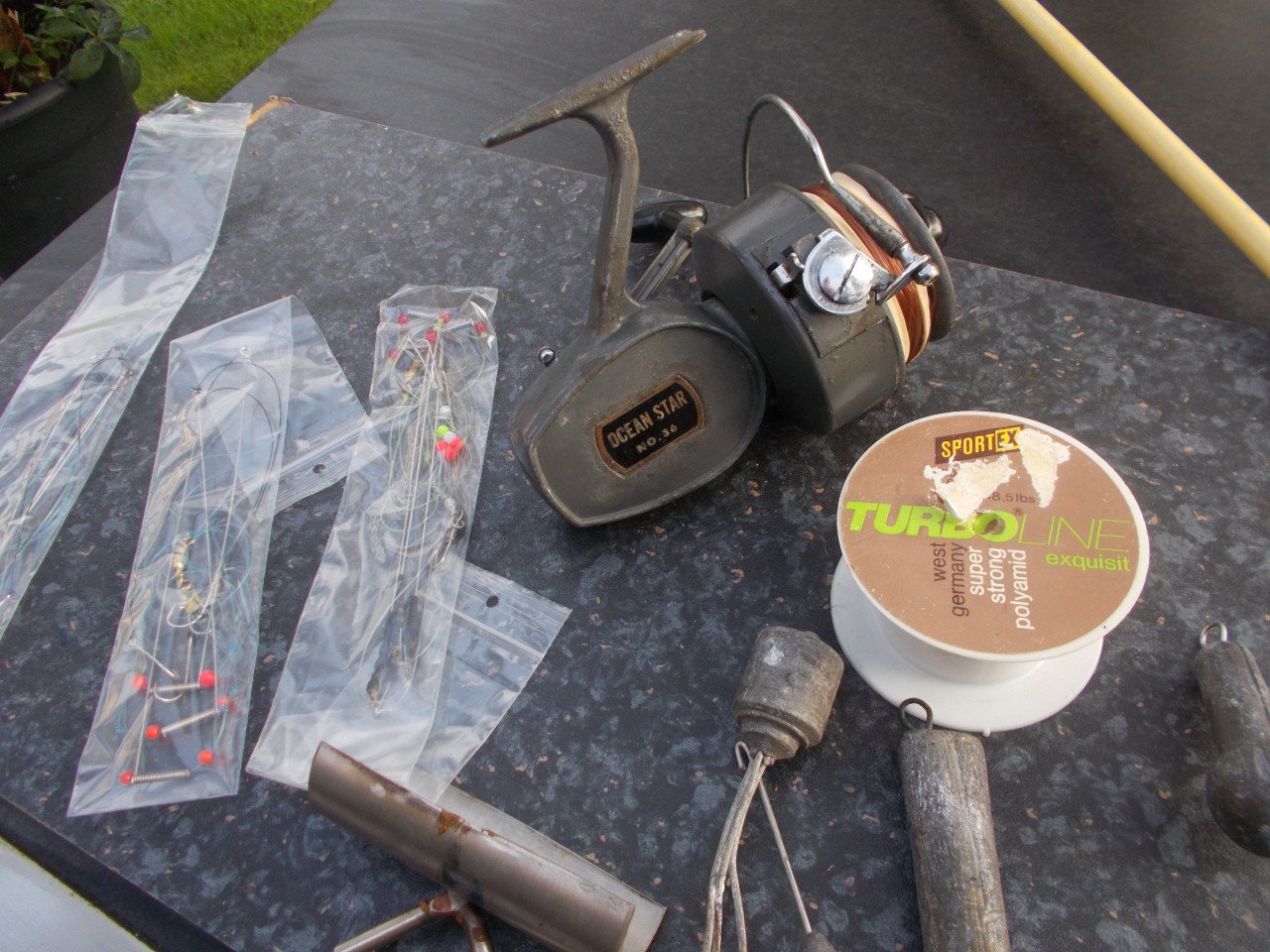 Complete bootvisset , hengel, molen , lood, onderlijnen