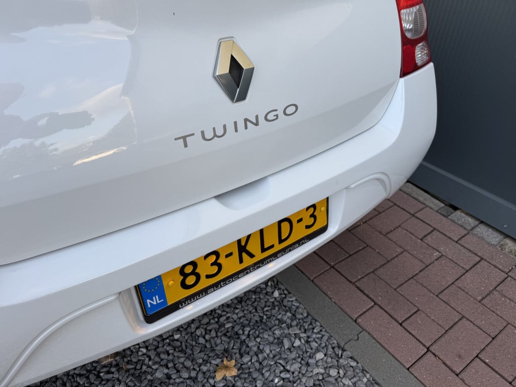 Renault Twingo 1.2 dynamique panoramadak 3-drs
