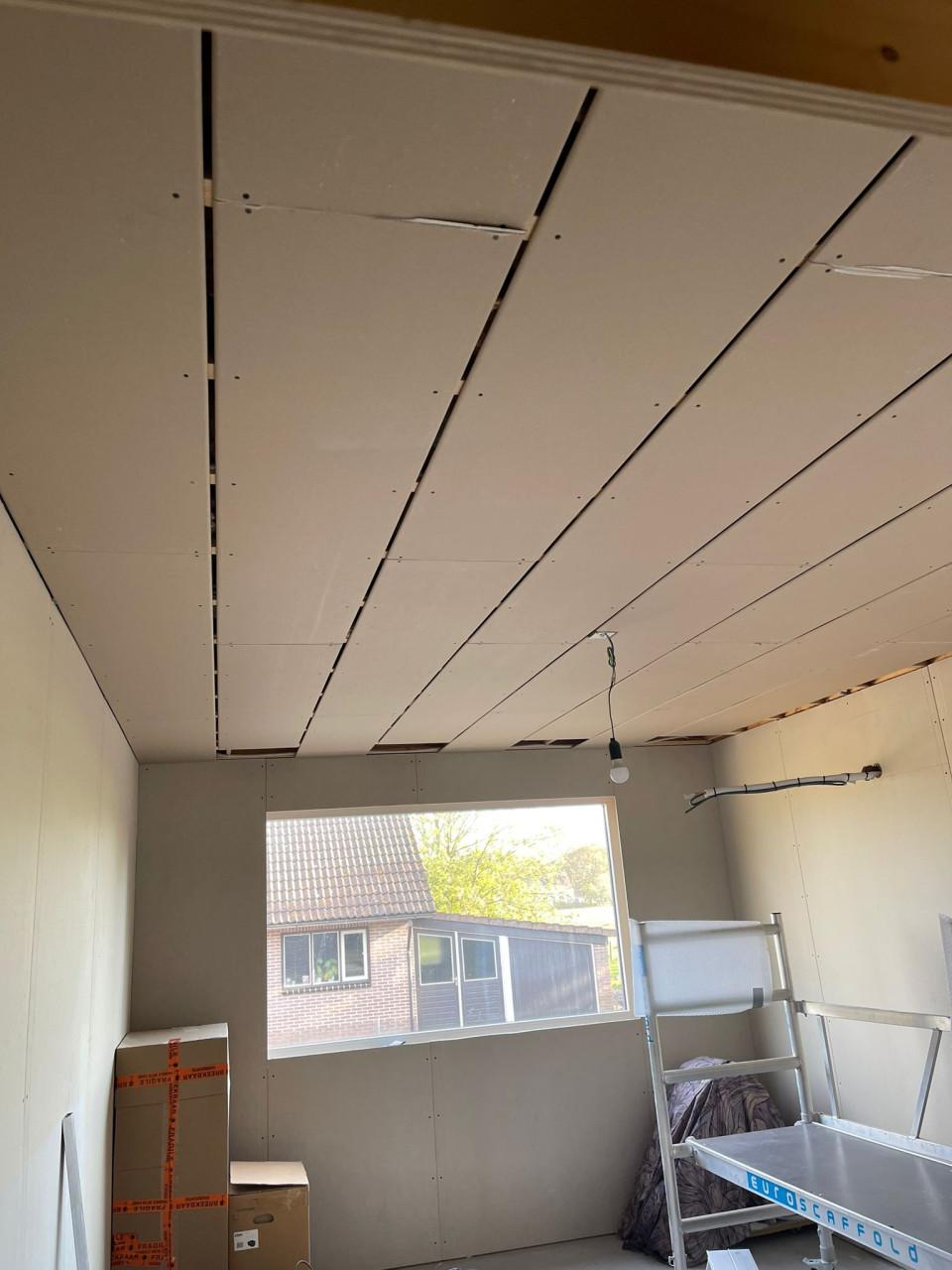 Stucadoor 0643737210  Kirilov