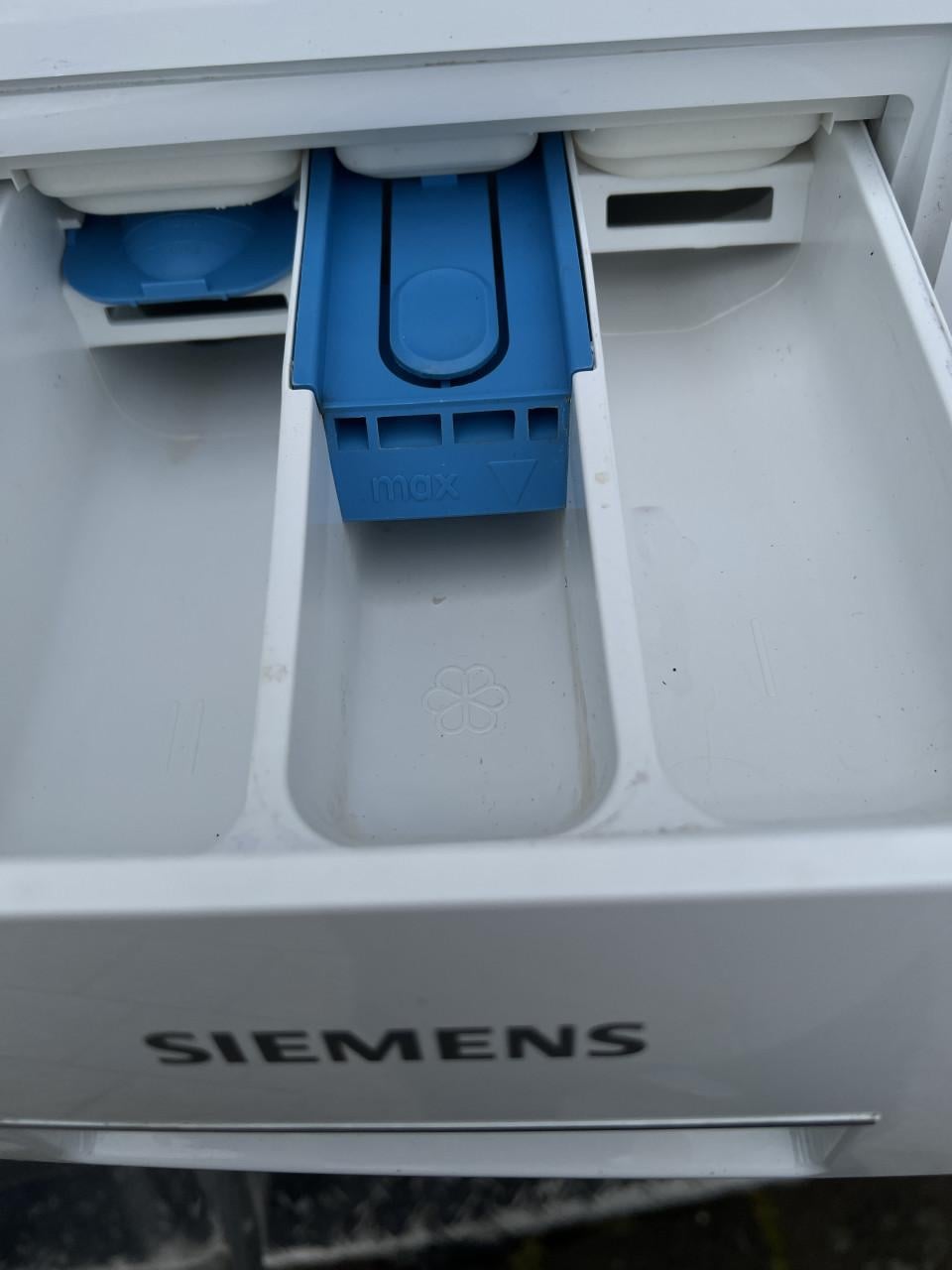 Siemens iQ300 Wasmachine 8 kg. 1400 rpm. 3 jaar oud als nieuw