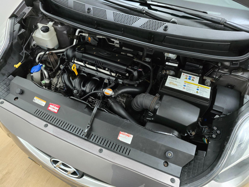Hyundai Ix20 occasion 1.4i met trekhaak, cruisecontrol en clima airco | twe