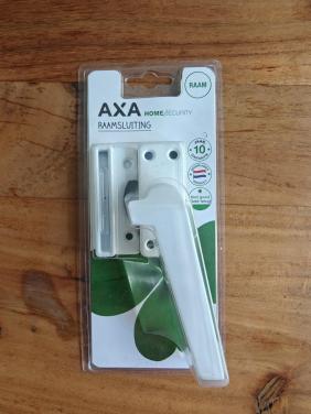 AXA raamsluiting