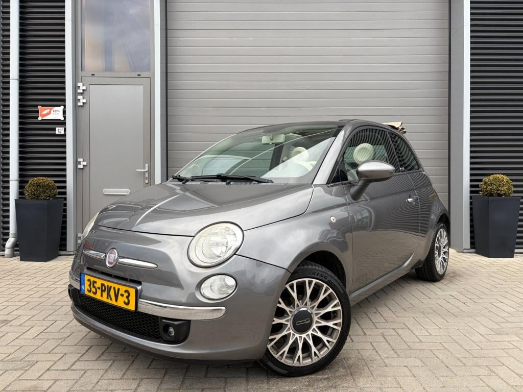Fiat 500 1.2 lounge/automaat/cabrio/airco/lichtmetaal/