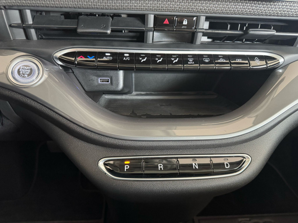 Fiat 500 la prima 42 kwh