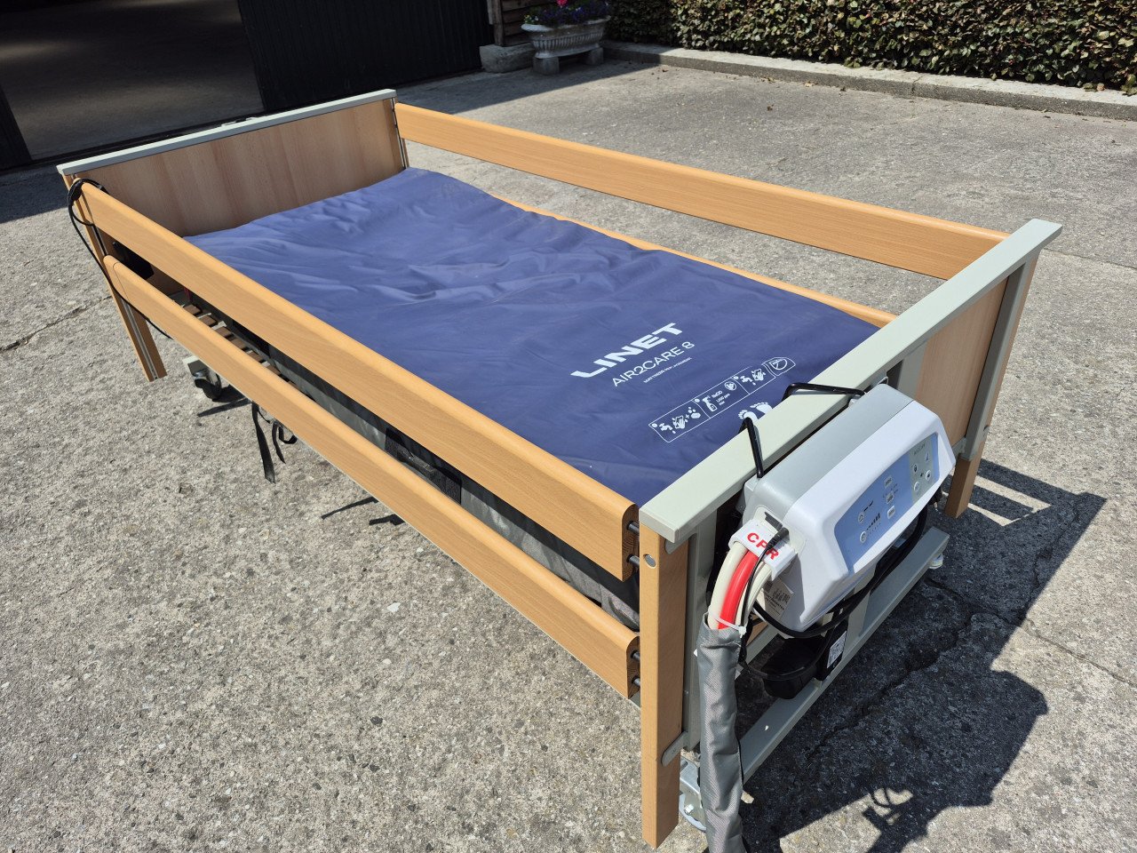 Elektrisch hoog-laag bed