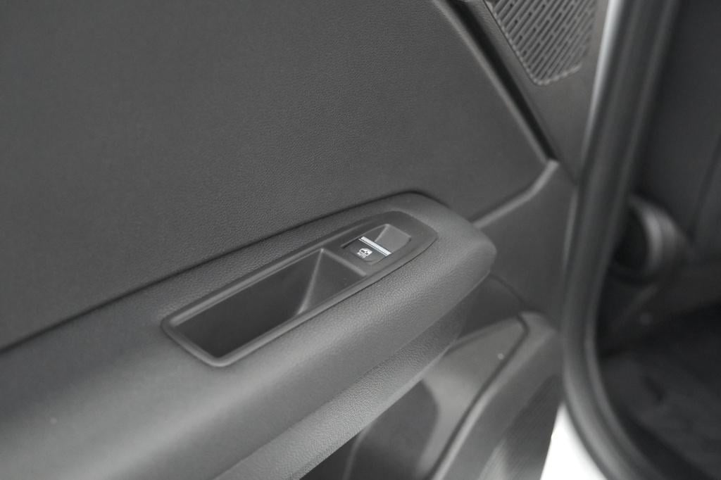 Renault Captur 1.6 e-tech full hybrid 145 techno | nieuw model | camera | a