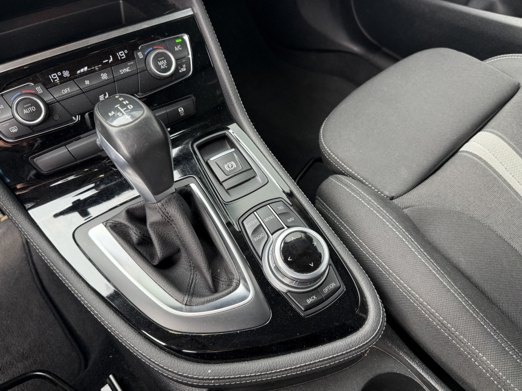 BMW 2-serie active tourer 218i automaat executive sportline