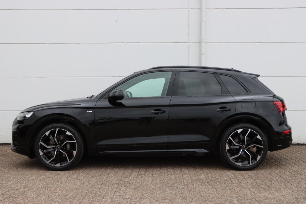Audi Q5 55 tfsi e quattro s edition competition 367pk