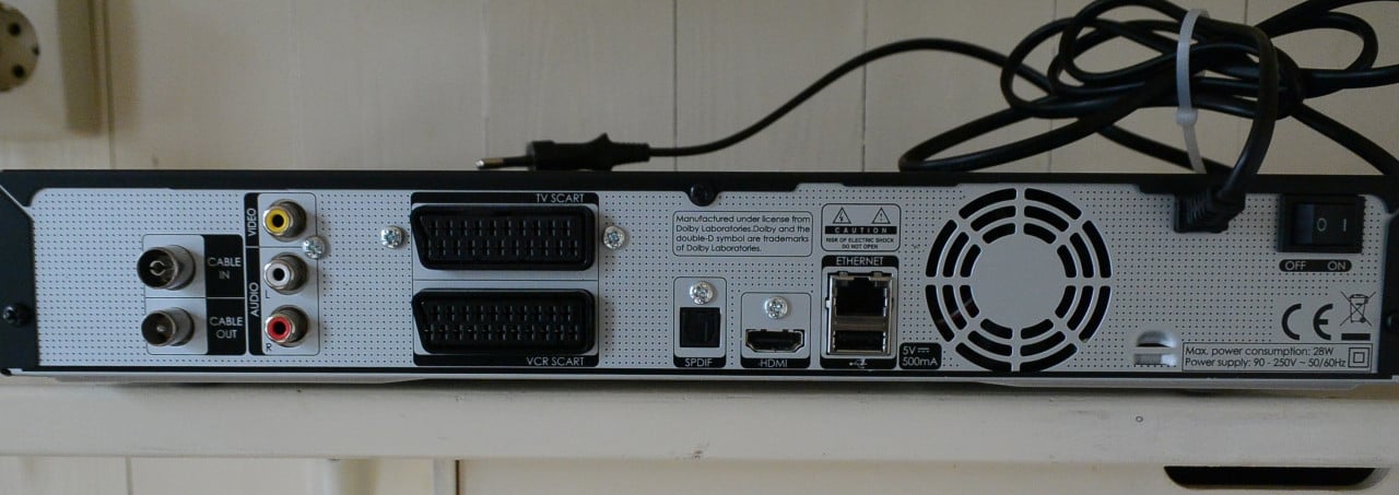 HUMAX 5400C met 1TB harde schijf en HDMI kabel