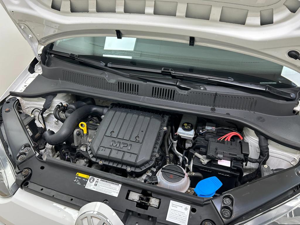 Volkswagen UP! occasion 1.0 take up! bluemotion | wit | tweedehands volkswa