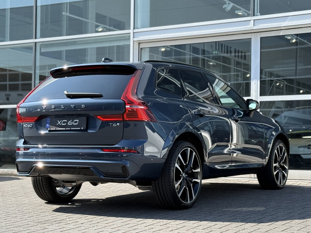 Volvo XC60 t6 awd ultra dark