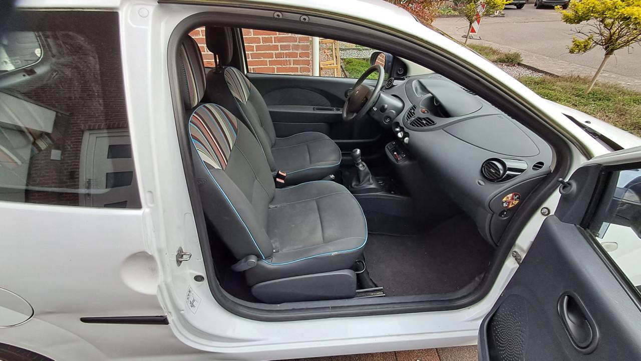 Nette Renault Twingo (2012) - Nieuwe distributieriem & APK tot 2027