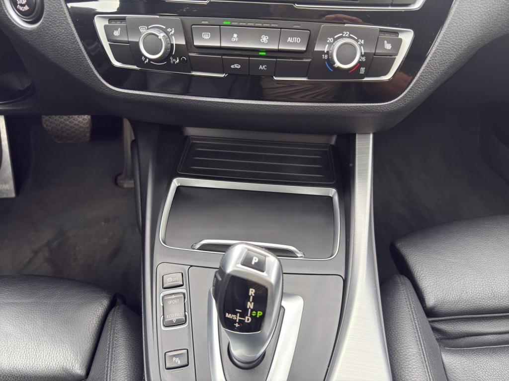 BMW 1 Serie 118i edition m sport shadow high executive | leder | schuif/kan