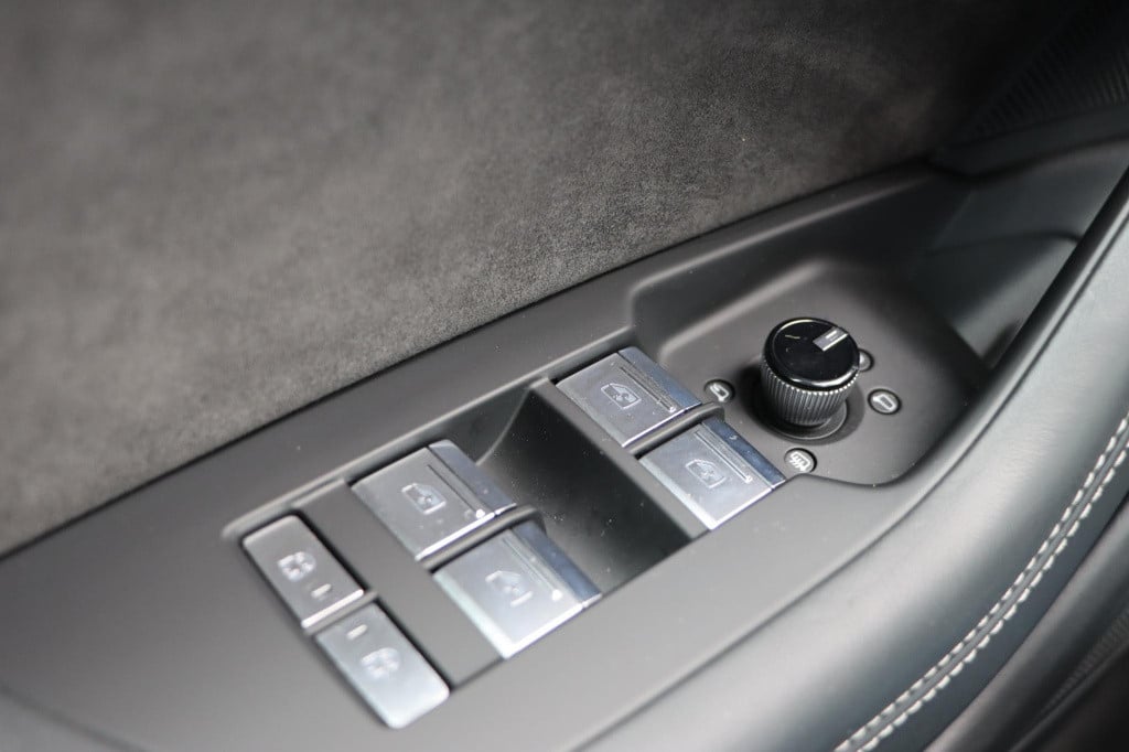 Audi A6 avant 55 tfsi e quattro pro line s competition