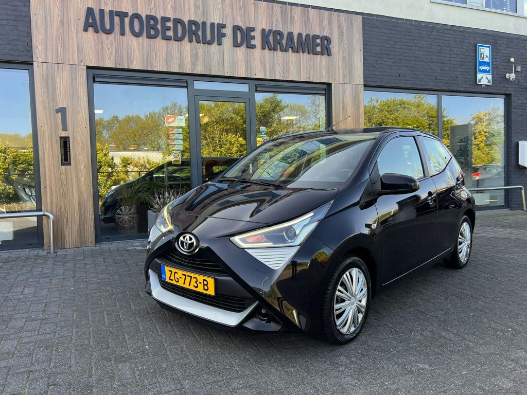 Toyota Aygo 1.0 vvt-i x-play