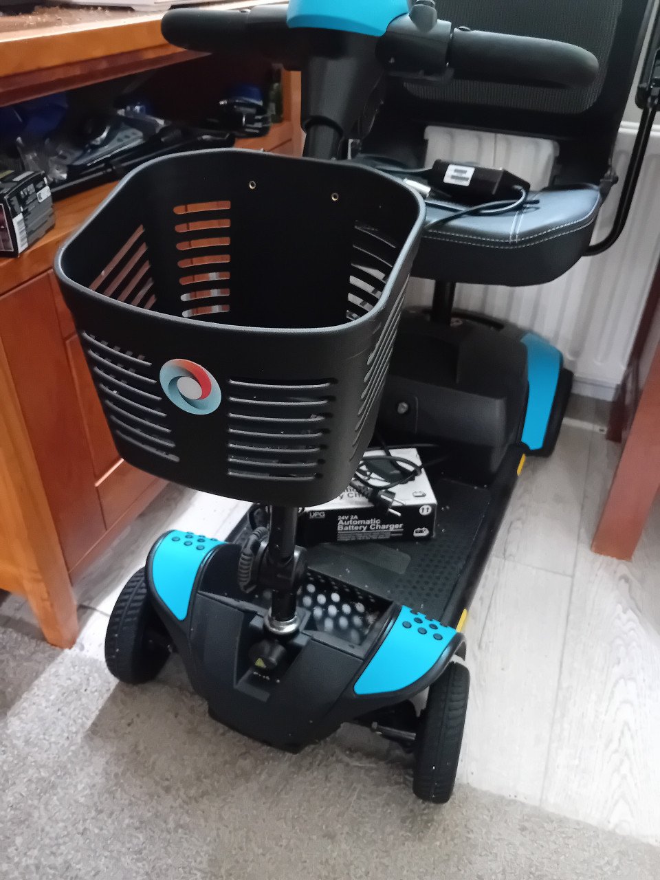 Scootmobiel  absoluut  niuwe  inklapbaar