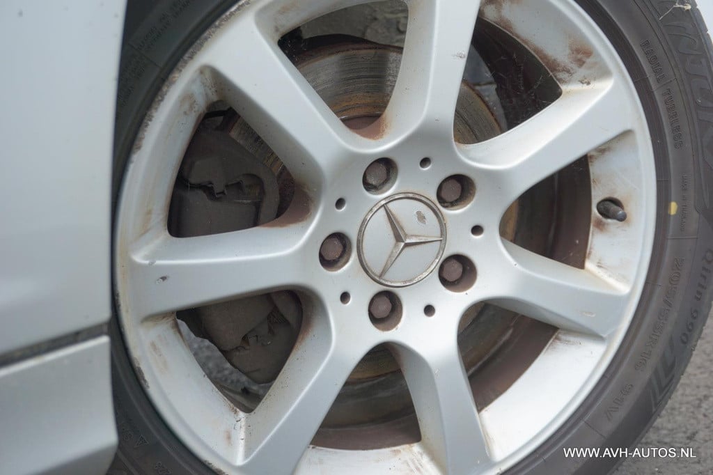 Mercedes-Benz C-Klasse 180 k. classic