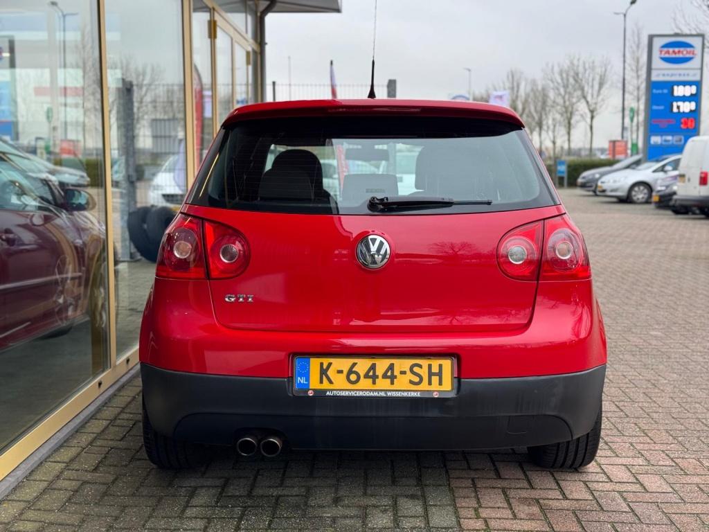 Volkswagen Golf 2.0 tfsi gti