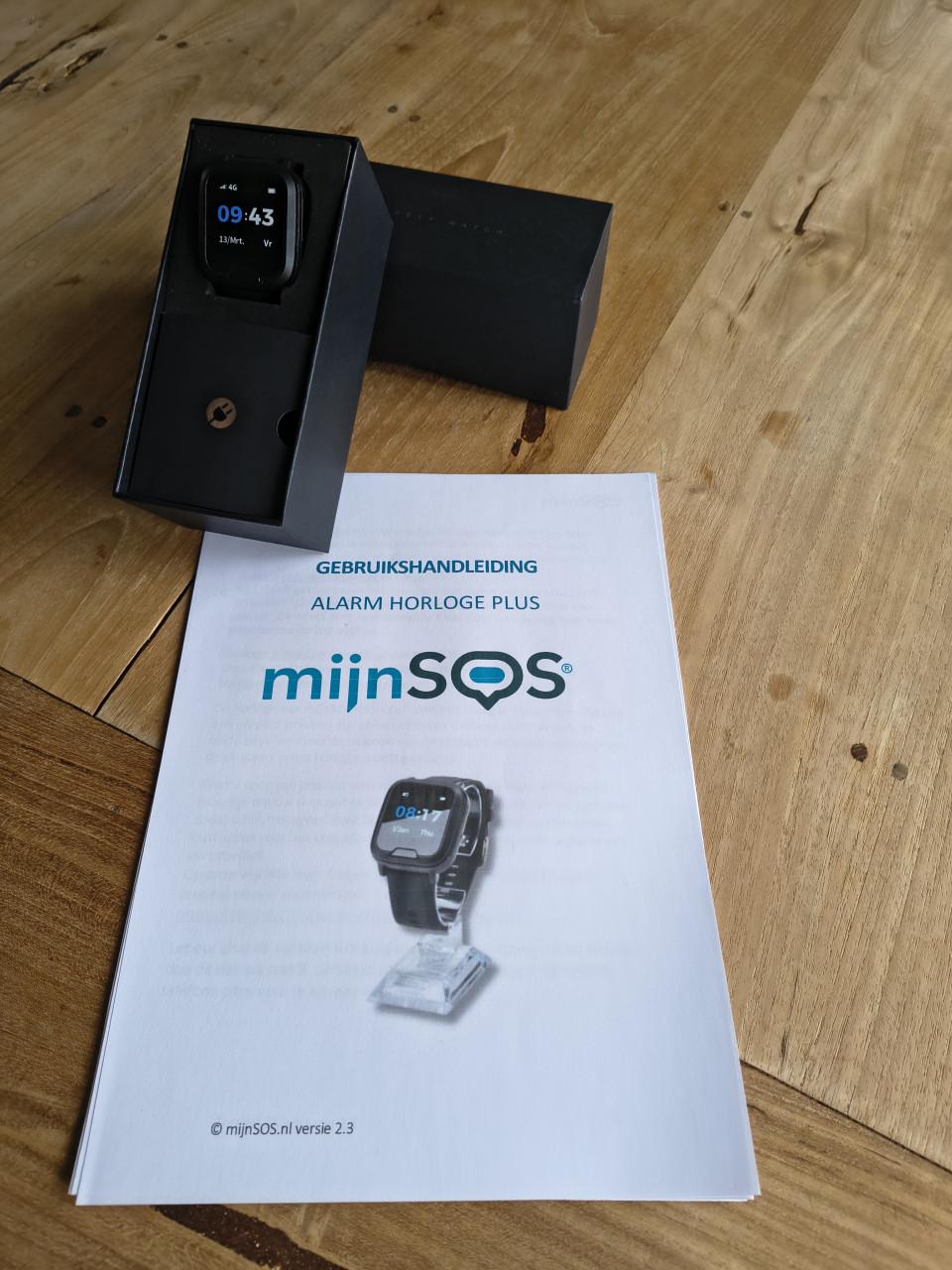 Smart 'senioren' alarm horloge