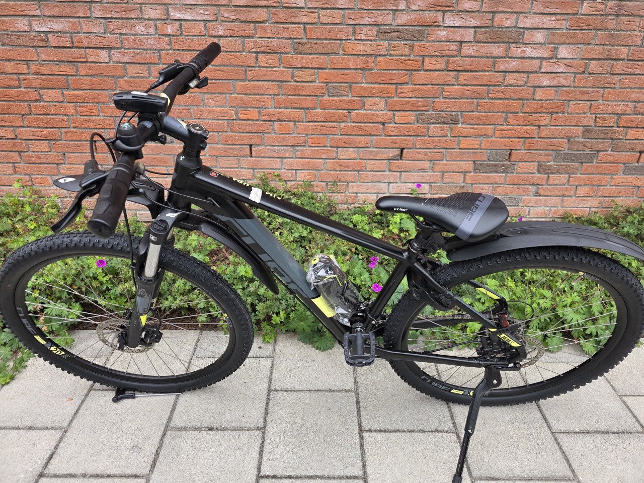 CUBE | AIM HPA | 27.5 INCH | FRAME 40 CM | NETTE STAAT!!