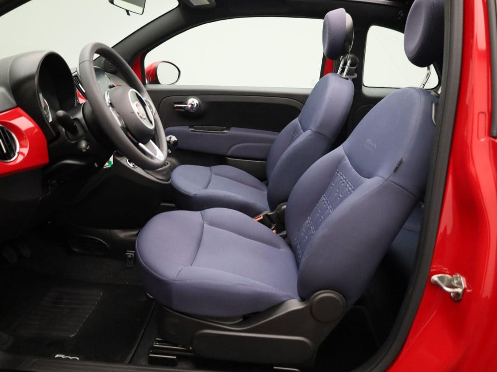 Fiat 500 C 1.0 hybrid club | cabrio | parkeer sensoren | dab | airco | crui